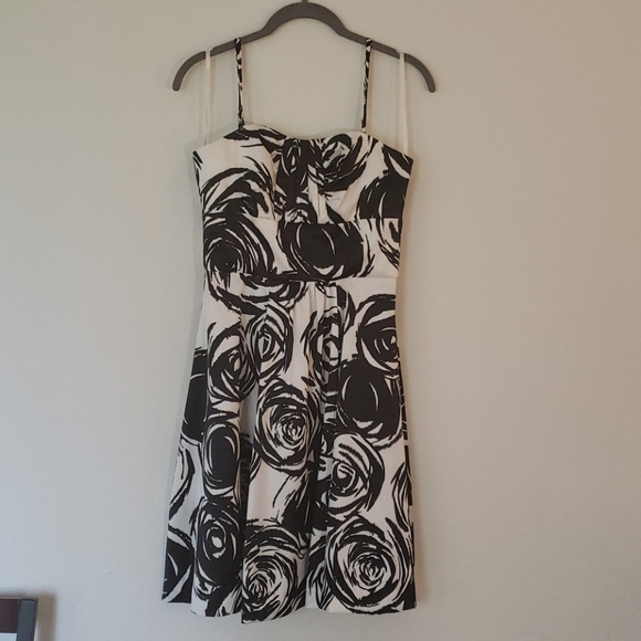 White House Black Market Dresses & Skirts - White House Black Market dress